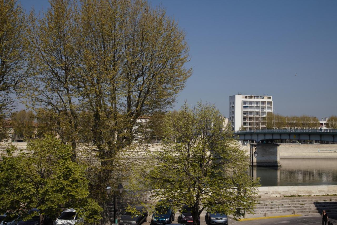 Laincel - Clim - Balcon Apartment Arles Luaran gambar